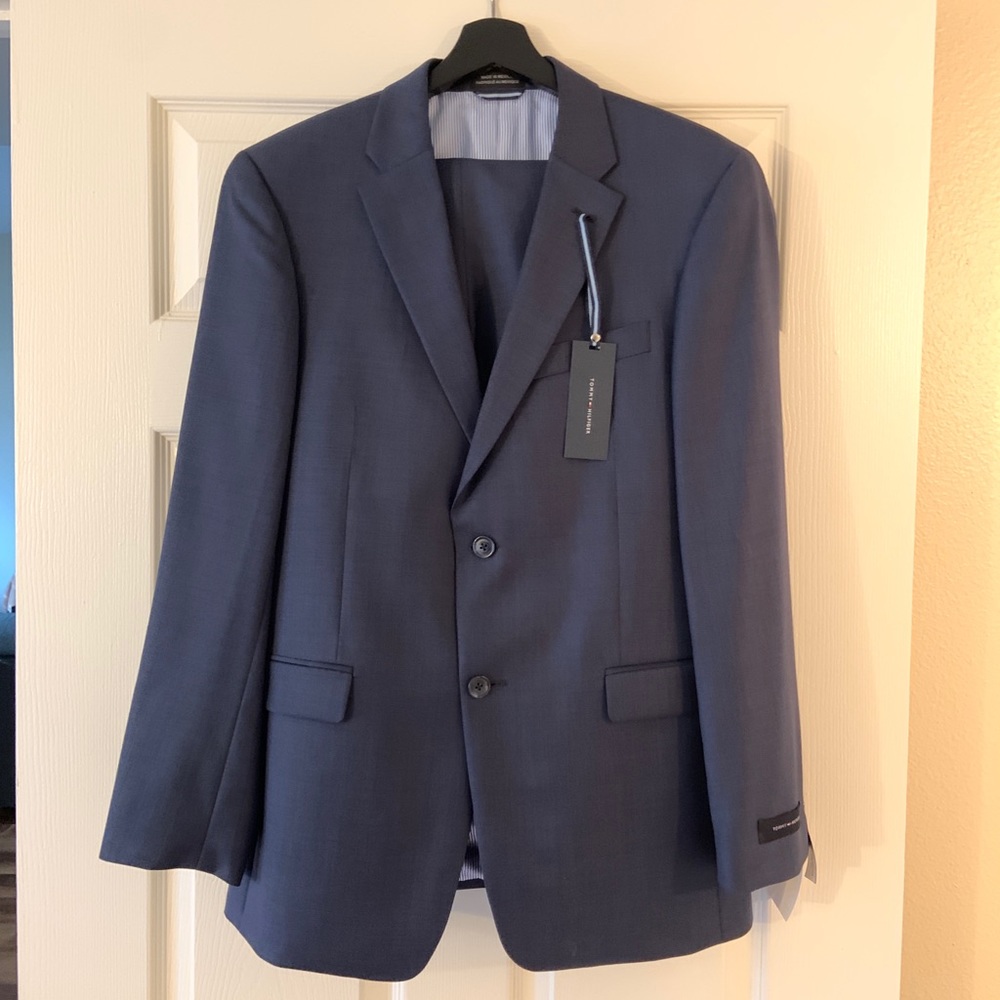 Tommy Hilfiger Adams Blue Suit